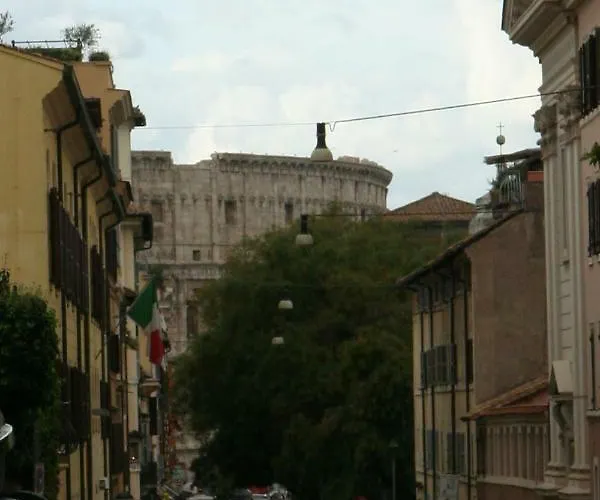 La Romantica Al Colosseo